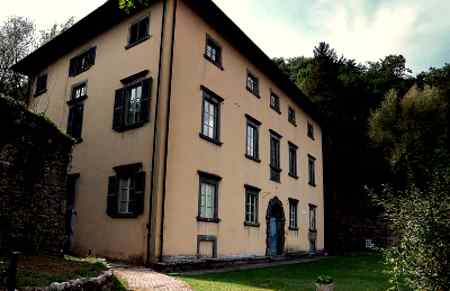 villa webb bagni di lucca museo dell'impossibile