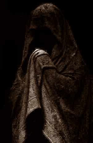 dama nera di BETHELUX